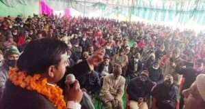 पूर्व विधायक भीम लाल आर्य ने भी उड़ाई कोविड प्रोटोकॉल की धज्जियां, मूक बधिर रहा स्थानीय शासन-प्रशासन