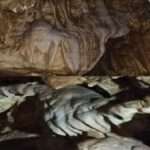 उत्तराखंड में मिली आठ तल वाली रहस्यमयी गुफा, जानिए अंदर है क्या-क्या