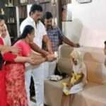 प्रेम: यहां मुस्लिम बेटी ने रखा रोजा, मित्र हिंदू परिवार ने की बेटी की पूजा अर्चना,,