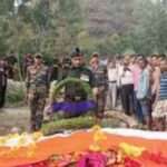 कुमाऊं रेजिमेंट के सूबेदार की अंतिम यात्रा में उमड़ा जनसैलाब, हर आंख हुई नम…