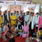 सम्मान: कोरोना में मौत के मुंह से बचाने के प्रयासरत्त चिकित्सक मेयर से हुए सम्मानित