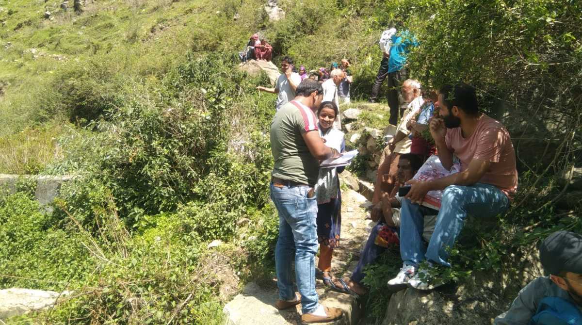 बनकुंडाली गांव में पानी लेकर हुआ संग्राम, ग्रामीणों ने जताया आक्रोश…