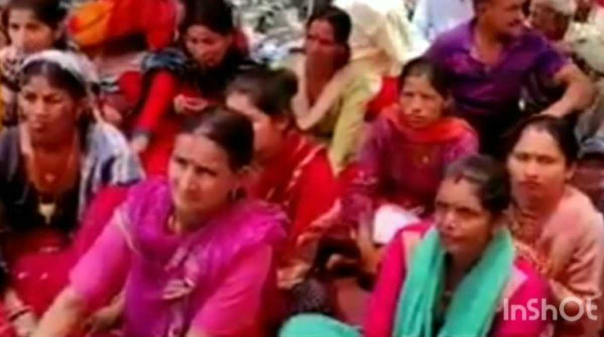 मुहीम: मिंडाथ गांव में नशामुक्ति व वनों की सुरक्षा को लेकर ग्रामीणों ने चलाई जोरदार मुहीम