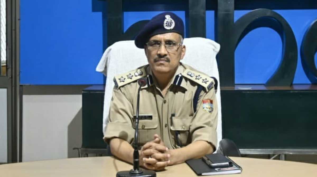 देहरादून एसएसपी की बड़ी कार्रवाई, इन पुलिसकर्मियों पर गिरी गाज…