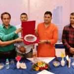 भीमताल विधायक राम सिंह कैरा ने विश्व इलेक्ट्रिक वाहन दिवस पर ग्रीन ड्राइव 3.0 (नोएडा-भीमताल) का किया स्वागत