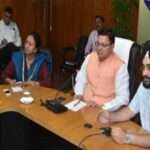 सीएम धामी की अधिकारियों के संग हाईलेवल मीटिंग, दिए ये निर्देश…
