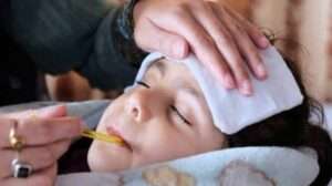 hand foot mouth disease symptoms