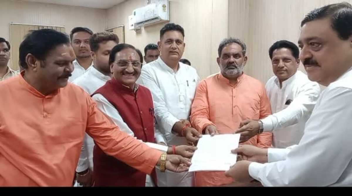 उत्तरखंड में पंचायत चुनाव से जुड़ा बड़ा अपडेट, जिपं अध्यक्ष के लिए इन्होंने किया नामांकन…
