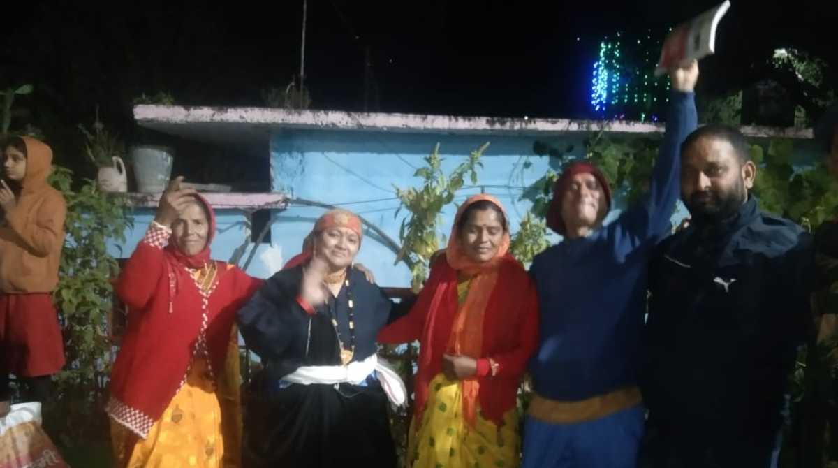 चमोलीः भव्य तरीके से मनाया गया ईगास बग्वाल महोत्सव, जानें क्या कुछ रहा खास…