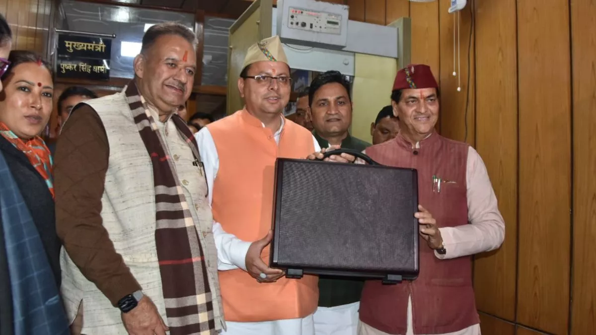 विधानसभा सत्र: सदन में 5440.43 करोड़ रुपये का अनुपूरक बजट पेश…