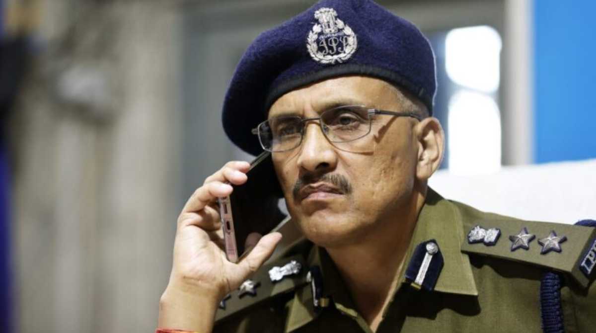 देहरादून में अतिक्रमण के खिलाफ चलेगा पुलिस का चाबुक, फड़-ठेली लगवाने वाले दुकानदारों का कटेगा चालान