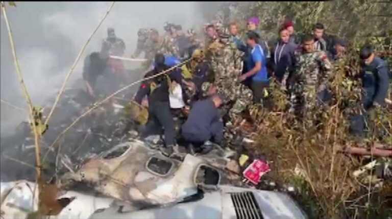 नेपाल के पोखरा अंतरराष्ट्रीय हवाईअड्डे पर 72 सीटर यात्री विमान