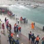 मकरसंक्रांति के माह पर्व पर श्रद्धालु लगा रहे आस्था की डुबकी…