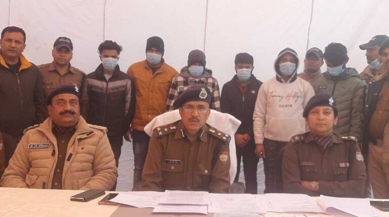 डोईवाला पुलिस ने तीन साल से फरार इनामी बदमाश को