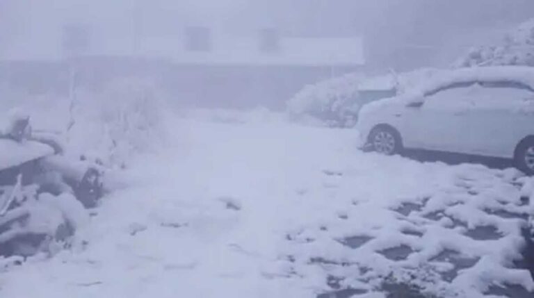 उत्तराखंडः पहाड़ से लेकर मैदान तक कड़ाके की ठंड का