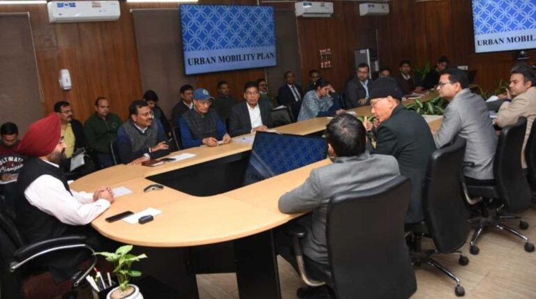 देहरादून में सुधरेंगी यातायात व्यवस्था, इन वाहनों की टाइमिंग होगी