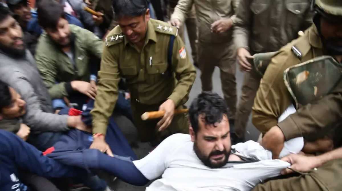 देहरादून में बॉबी पंवार समेत सभी आरोपियों को मिली सर्शत