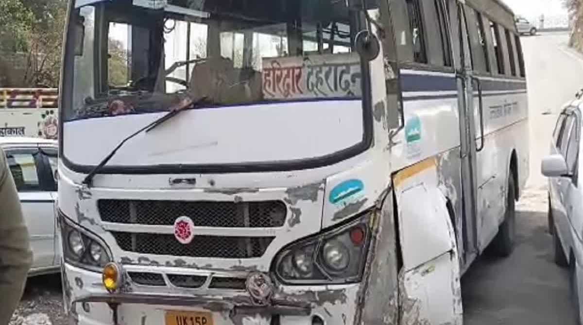 यात्रियों से भरी उत्तराखंड रोडवेज बस के ब्रेक फेल, इतने लोग थे सवार, ऐसे बची जान…