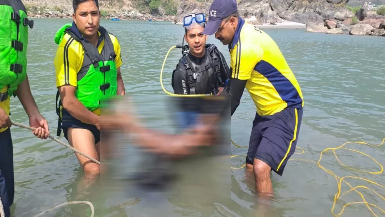 दुःखद: देहरादून से ऋषिकेश घूमने आया था युवक, नदी में