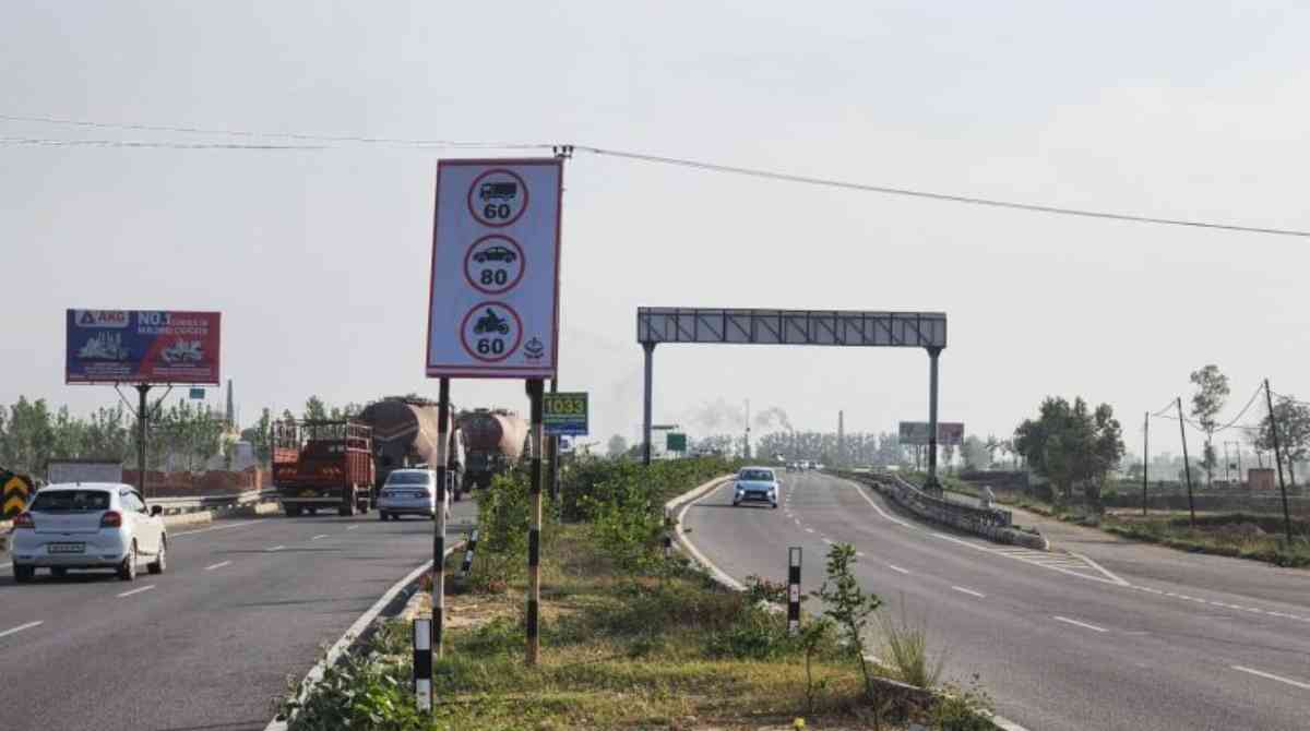 एसएसपी हरिद्वार ने 33 स्थानों पर किया MV एक्ट की