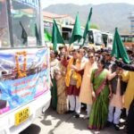 Chardham Yatra: सीएम धामी ने श्रद्धालुओं का किया स्वागत, चारों धामों पर हेलीकॉप्टर से होगी पुष्पवर्षा…