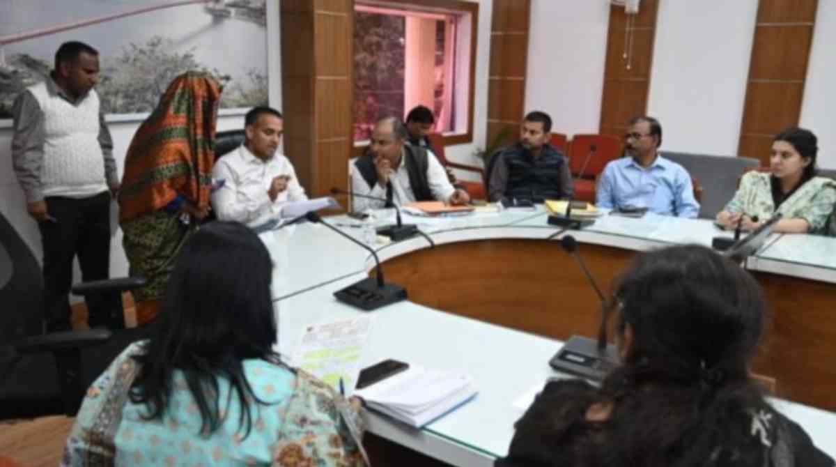 Tehri: डीएम ने एसडीएम एवं ईओ नगरपालिका को दिए ये सख्त निर्देश…