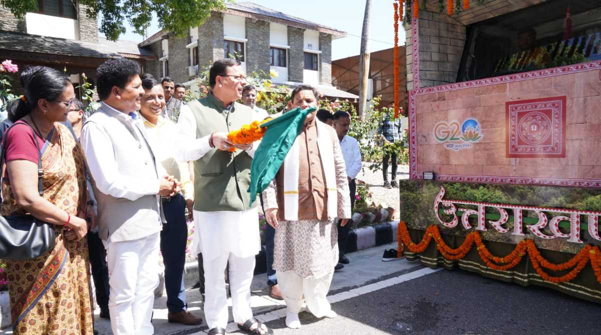 उत्तराखण्ड की मानसखण्ड झांकी को सीएम ने किया रवाना, करेगी