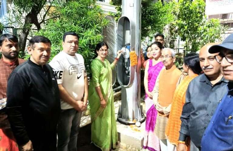 Rishikesh Anita Mamgain