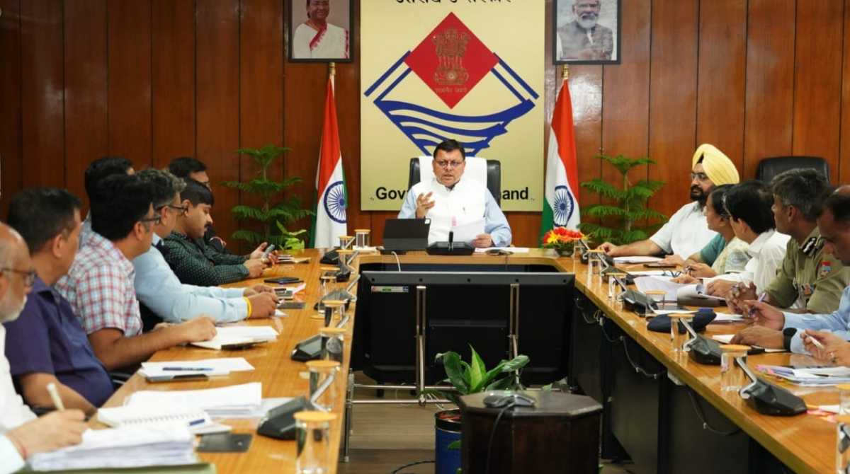 राज्य की सरकारी भूमि से अतिक्रमण हटाने के लिए सीएम