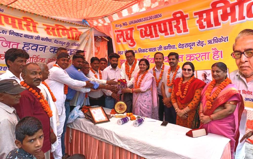 anita mamgai mayor rishikesh uttarakhand