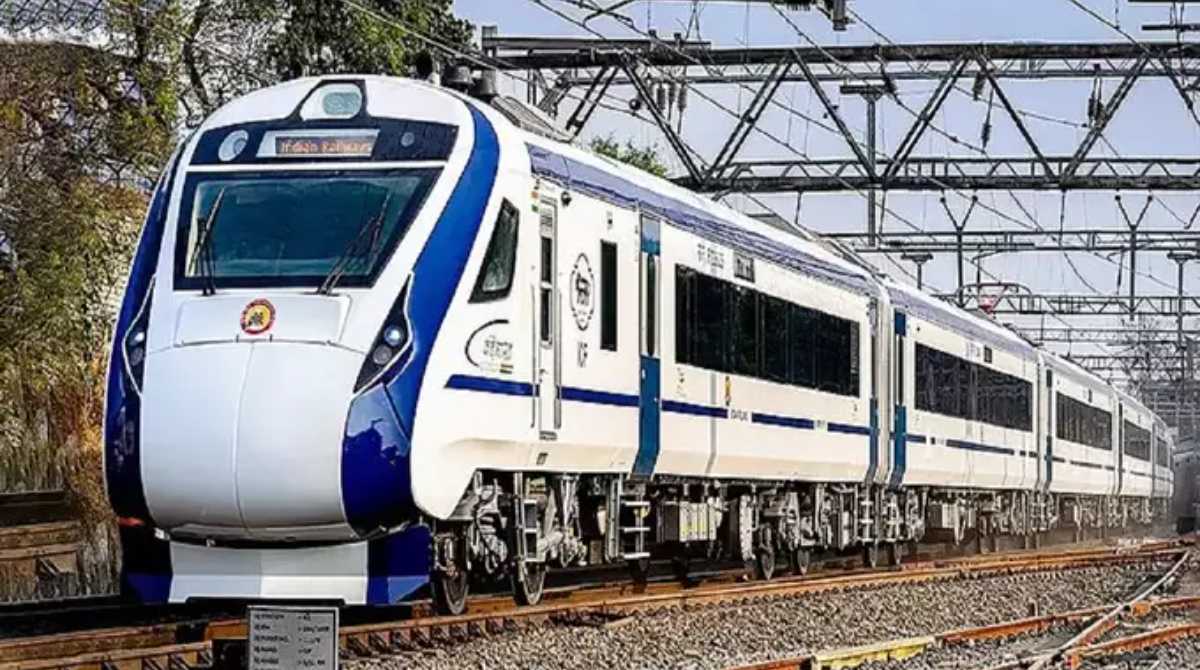 बारिश के कारण रेलवे पर भी पड़ा असर, ये ट्रेन कैंसिल, इन्हें किया गया शार्ट टर्मिनेटेड…