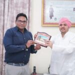 स्वास्थ्य सचिव डाॅ आर.राजेश कुमार व कुलपति पहुंचे श्री दरबार साहिब