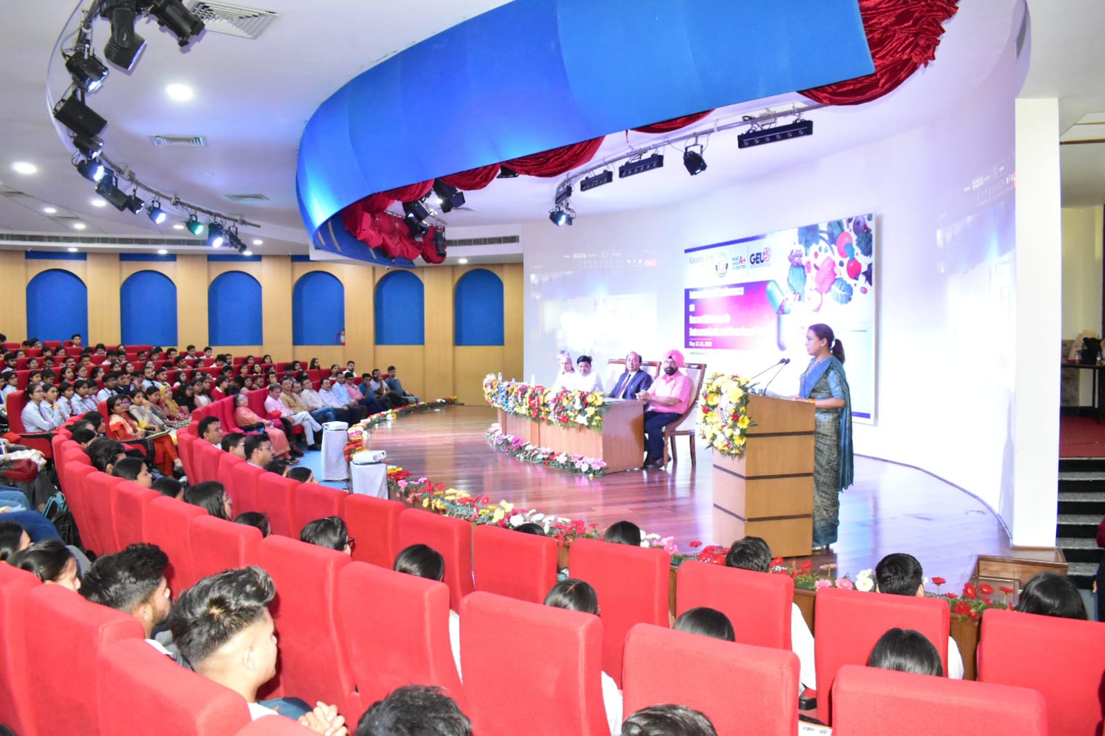 मंत्री रेखा आर्या ने किया वैज्ञानिकों से जंक फूड का विकल्प देने का आह्वाहन