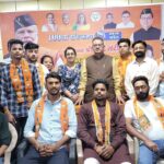 युवा मोर्चा की नई कार्यकारणी को मंत्री गणेश जोशी ने दी शुभकामनाएं