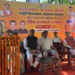 वरिष्ठ कार्यकर्ता सम्मेलन में मंत्री गणेश जोशी ने कार्यकर्ताओं को किया सम्मानित