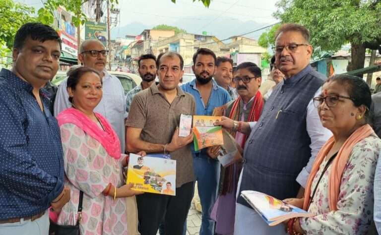 minister ganesh joshi