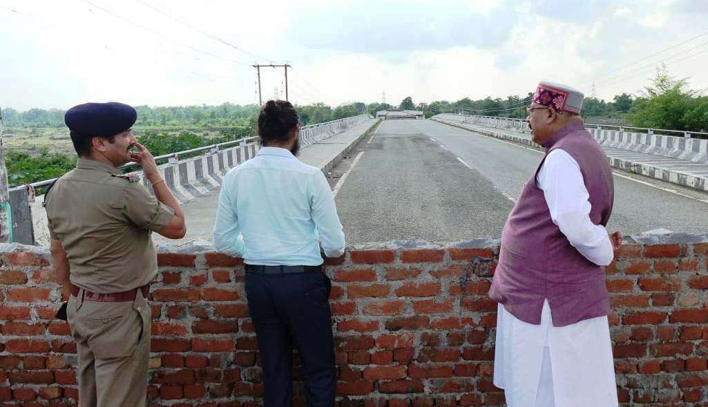Malan bridge