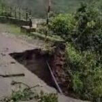दून-दिल्ली राजमार्ग पर मोहंड में भारी बारिश से धंसी सड़क…
