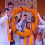 सीएम धामी ने किया गरुड़ में रोड शो, भाजपा प्रत्याशी के लिए मांगा वोट…