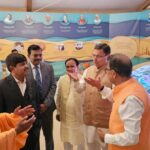 मध्य पूर्व देशों में यहां बन रहा पहला पारंपरिक हिंदू मंदिर, सीएम धामी ने भी रखी ईंटे…