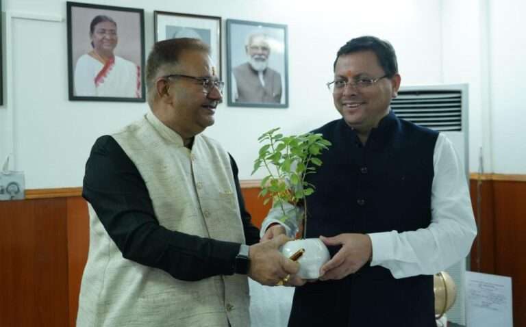 tourist place George Everest