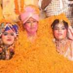 Minister Rekha Arya played Holi
