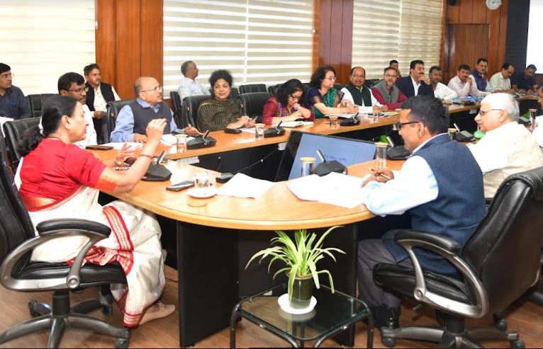 अपर मुख्य सचिव ने प्रदेश के विभिन्न कर्मचारी/शिक्षक संगठनों के प्रतिनिधियों के साथ की बैठक