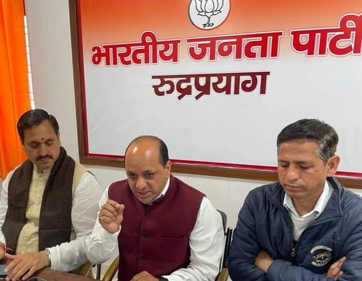 विकास योजनाओं के धरातलीय क्रियान्वयन मे अदभुद क्षमता के धनी है धामी:चौहान