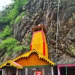 विश्व प्रसिद्ध यमुनोत्री धाम के कपाट भैयादूज के पावन पर्व पर शीतकाल के लिए हुए बंद ।