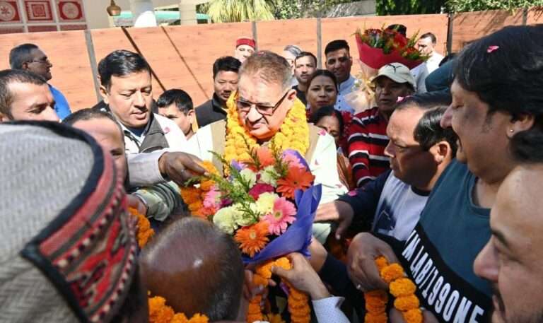 grand welcome in Dehradun