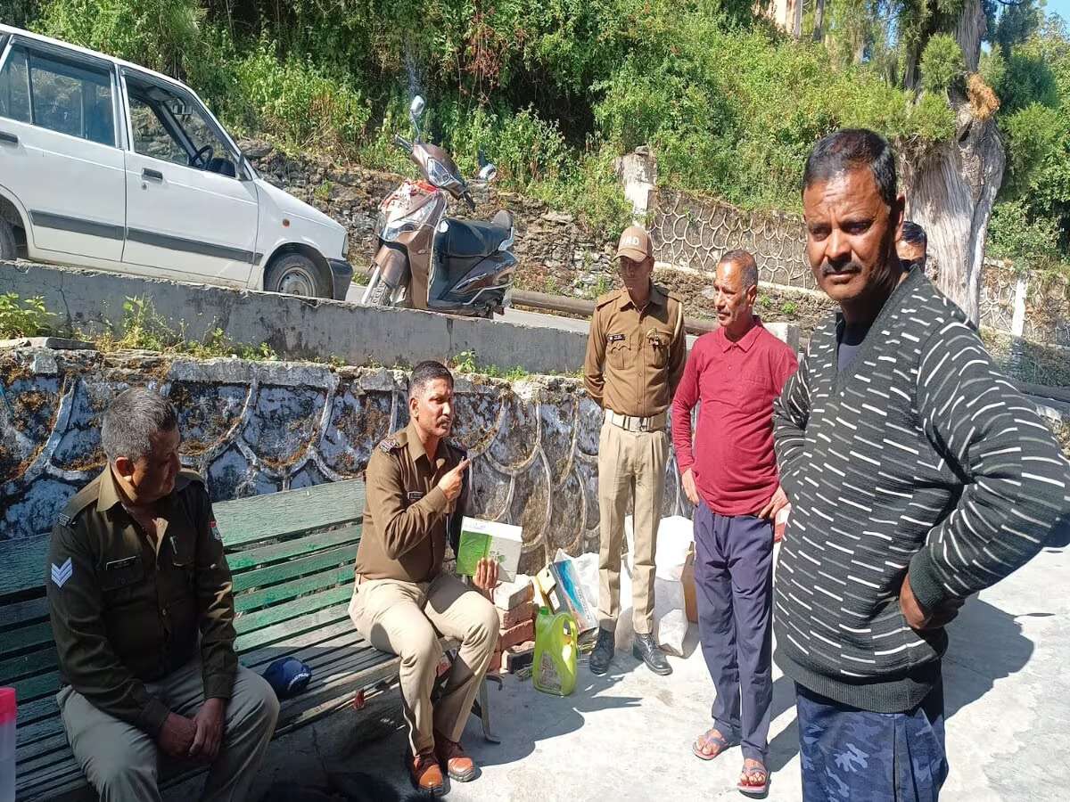 दीपावली की रात चोरी