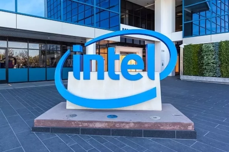 chip giant intel