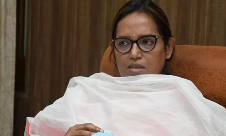 Varsha Gaikwad