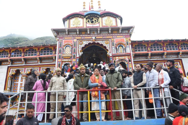 Rekha Arya Visits Badrivishal